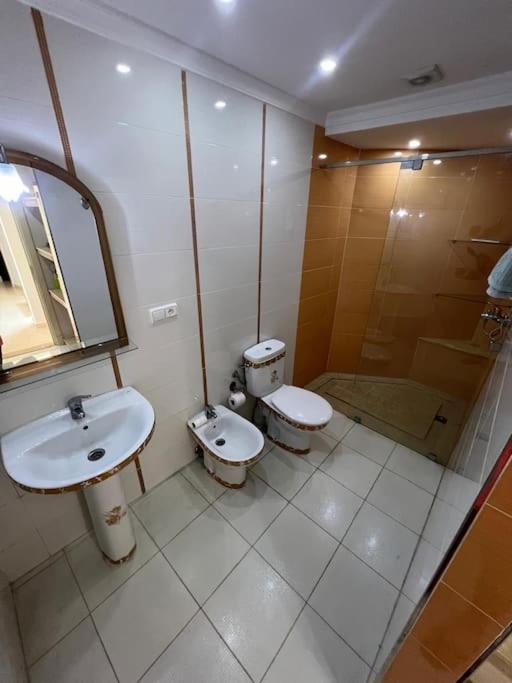 Appartement Ritz Tangier Bagian luar foto