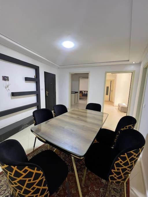 Appartement Ritz Tangier Bagian luar foto